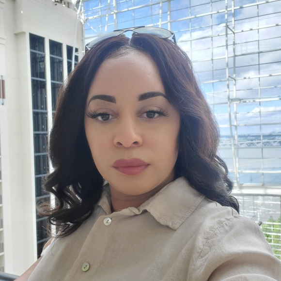 Meet your Posher, Elvina - Picture 11 of 13